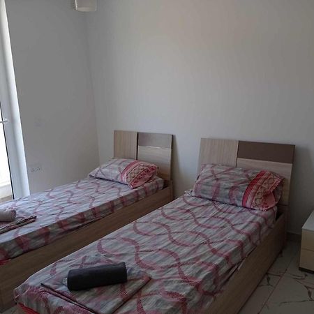 Poppy Court Apartment Marsaskala Exterior photo